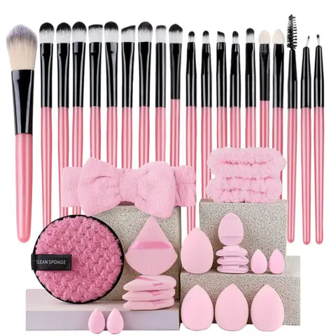 Kit Pincéis Kabuki para Base em Pó e Líquida com Cerdas Sintéticas